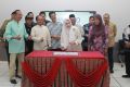PENUBUHAN PUSAT SEHENTI ALUMNI UUM PUTRAJAYA KUKUHKAN JARINGAN ALUMNI UUM